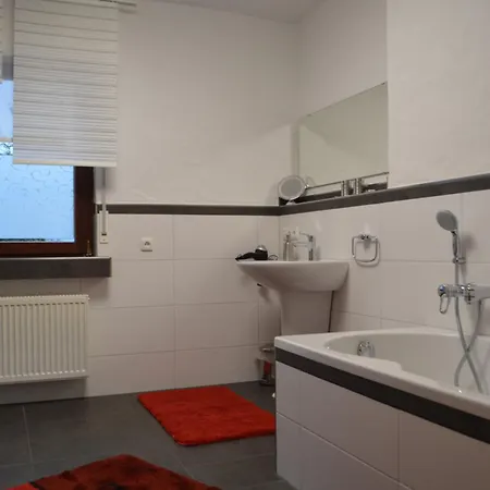 Lenchen ميدهباخ